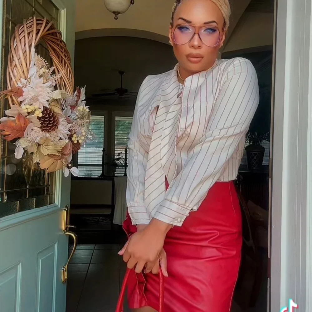 Striped White and Red Women's Top- Vault - Picture 3 of 6